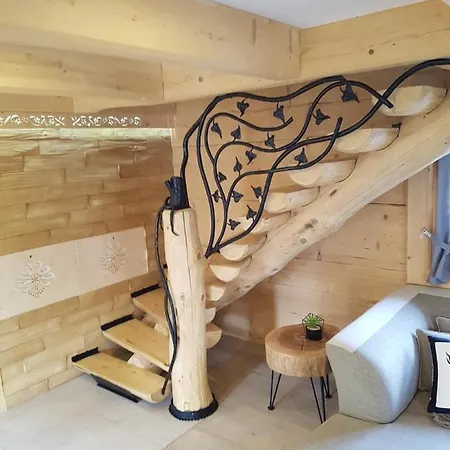 Tatrzanskie Holiday home *